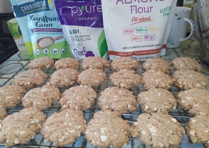 Recipe of Any-night-of-the-week Sugar free Keto Almond Spice cookies