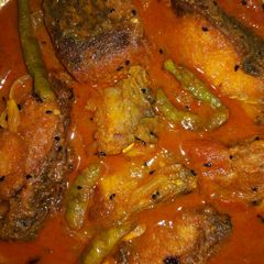 A picture of Katla fish kalia.