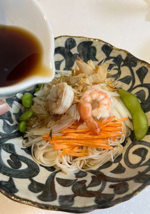 日式鮮蝦素麵 的食譜成品照片