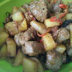 รูปของ Sambal goreng hati 💖