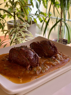 Una foto de Carrilladas estofadas con calabaza