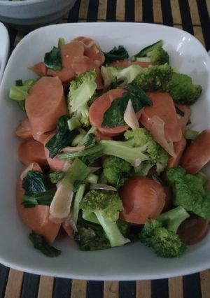 Foto resep Cah Brokoli Sosis
