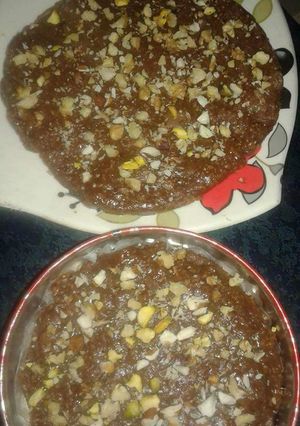 A picture of Sohan halwa.