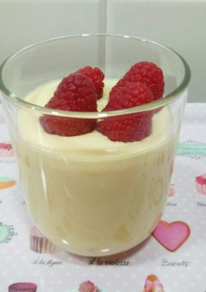 Una foto de Postre cremoso de mango