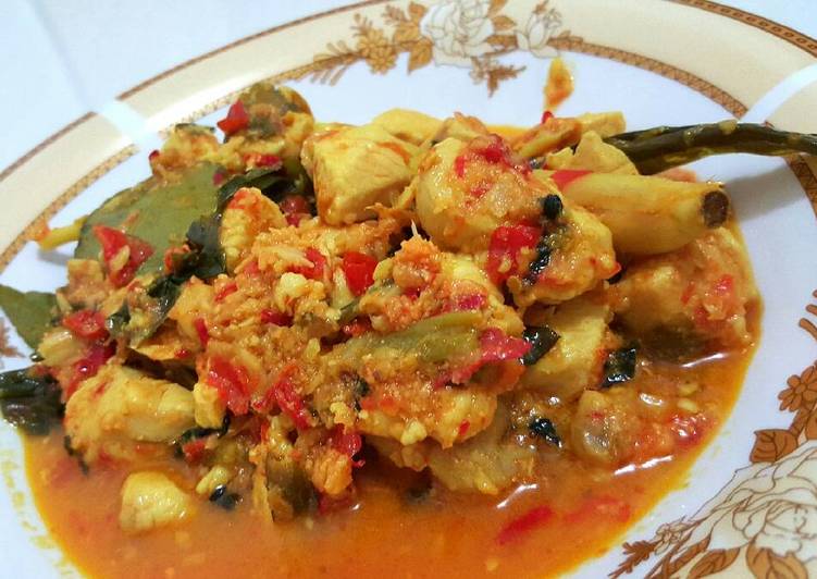 Resep Ayam Woku khas Manado yang Bisa Manjain Lidah