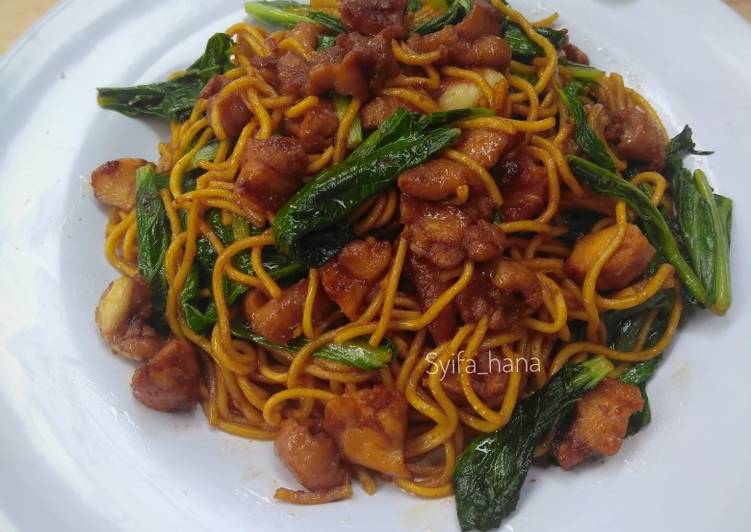 Mie goreng apa adanya