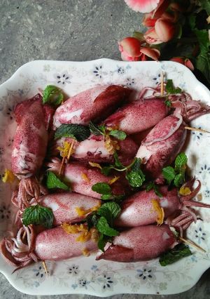 Hình của món Mực nhồi thịt hấp.