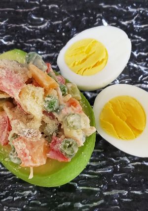 Una foto de Palta rellena agridulce 🇵🇪