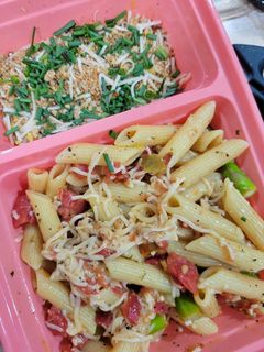 A picture of Lemon Pepper Pasta.