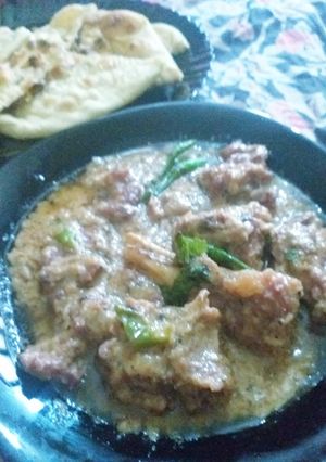 A picture of Mutton white korma.