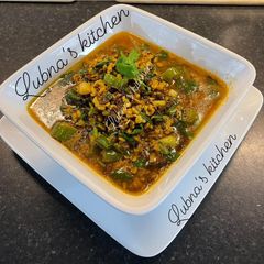 A picture of Green Moong Split Lentil: (Moong Daal Chilke Wali).