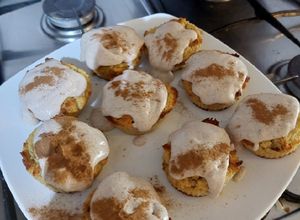 Una foto de Muffins de panettone keto