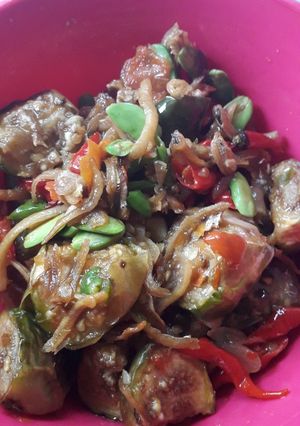 Foto resep Oseng terong bulat teri pete