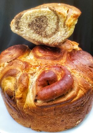 A picture of Spiral chocolate bread.