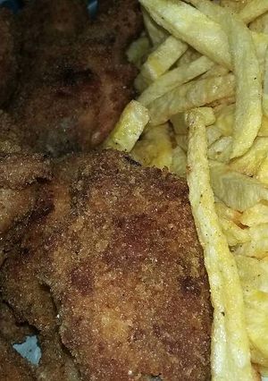 صورة لوصفة بطاطا مقلية مع جاج مقرمش جداً جداً عطريقتي 😍