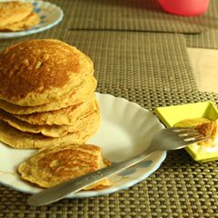 A picture of Bread pancakes.