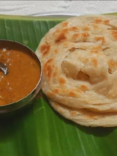 பரோட்டா(parotta recipe in tamil) செய்முறை முக்கிய புகைப்படம்