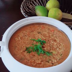 A picture of Bisibele poha.