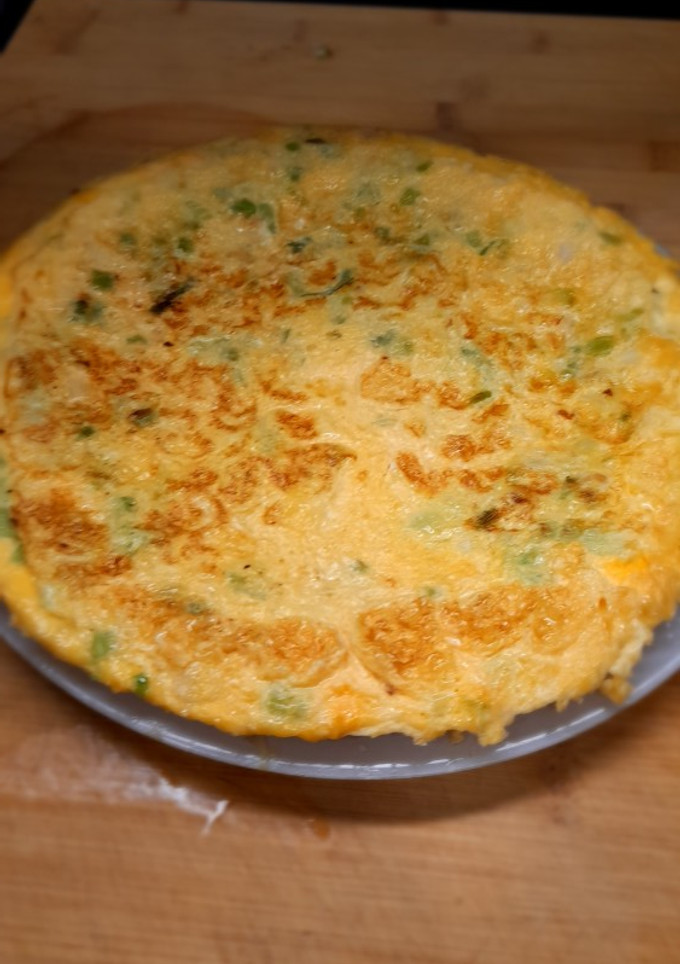 Una foto de Tortilla de ajillos tiernos