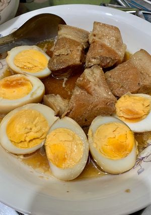 Hình của món Thịt kho trứng.