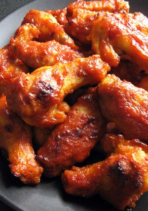 A picture of Baked Hot Chicken Wings.