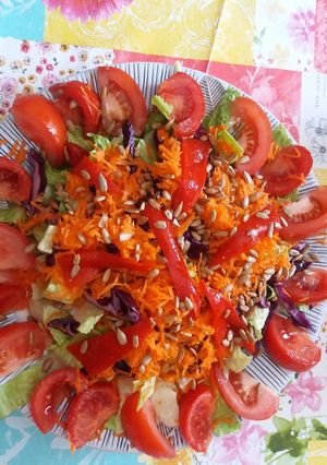 Una foto de Ensalada vegetariana