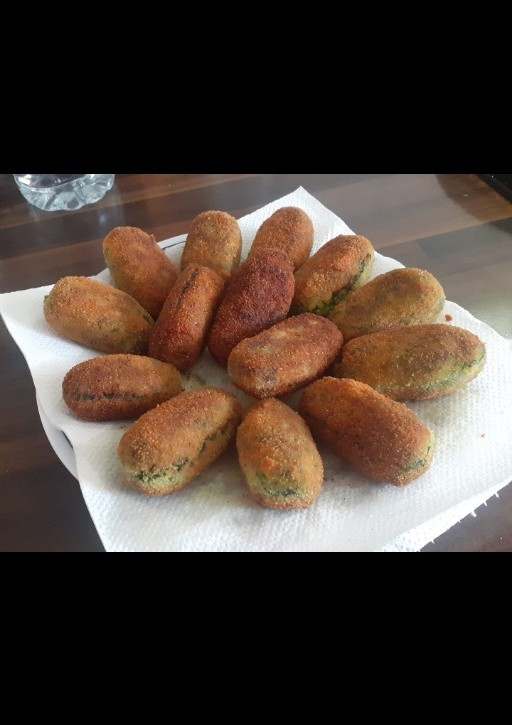 Una foto de Croquetas de espinacas y pechuga