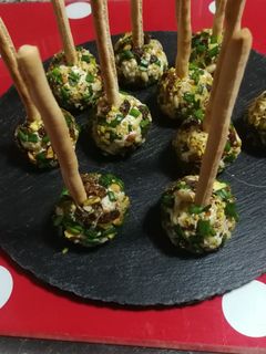Una foto de Polos salados de queso 🌱 vegetariana