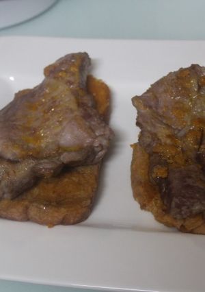 Foto principal de Rebanadas con cabezada de cerdo