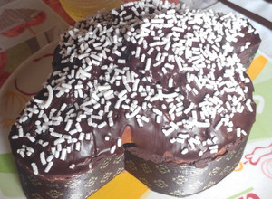 Foto di Colomba Facile al cioccolato (Ricetta di Benedetta Rossi)