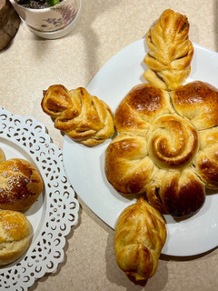 عکسی از دستور نان پوآچا آچما🥐🥖🍞 Turkish pogacha achma bread