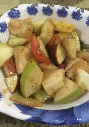 A picture of Fruit chaat.