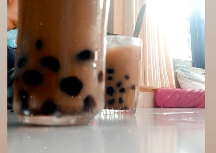 WhiteCoffe with boba brown sugar