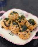 Cơm nắm cá ngừ rong biển