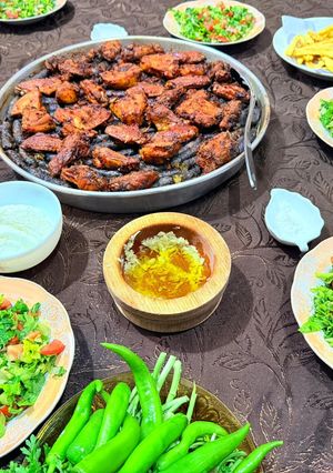 صورة لوصفة فروج بالفرن مع ورق العنب