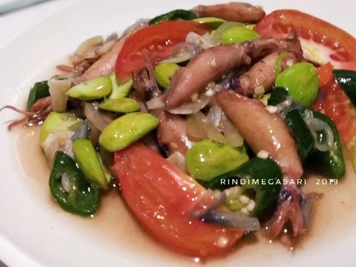 Langkah Mudah untuk Membuat Resep  180. Asin Cumi Pete Manis Pedas yang Enak Banget, Sempurna