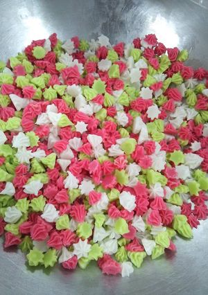 รูปของ ขนมอาลัว