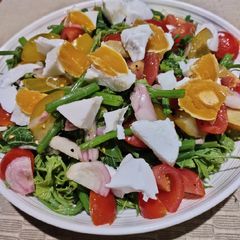 A picture of Sayote Leaves Salad.