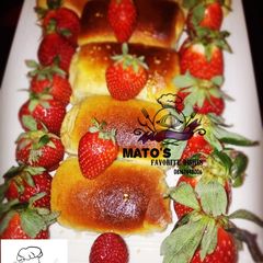 A picture of Strawberry and peanut butter rolls.