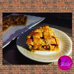 A picture of Whole wheat Apple pie.