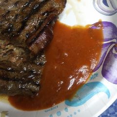 A picture of Beef sauce.