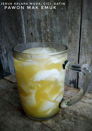 Foto resep Es Jeruk Kelapa Muda