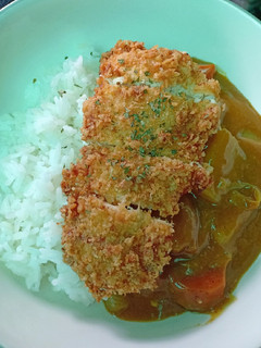 Foto resep Japanese chicken katsu curry rice. (nasi kari katsu ayam)