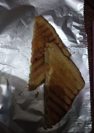 A picture of Veg grilled Sandwich.
