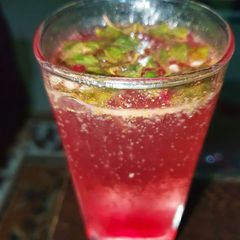 A picture of Watermelon Lemonade.