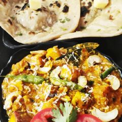 A picture of Shahi Kaju Paneer Curry.