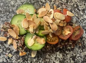 Una foto de Ensalada de Quinua