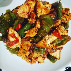 A picture of Paneer capsicum dry sabzi.