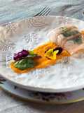 Trancio di salmone al lardo su crema di zucca