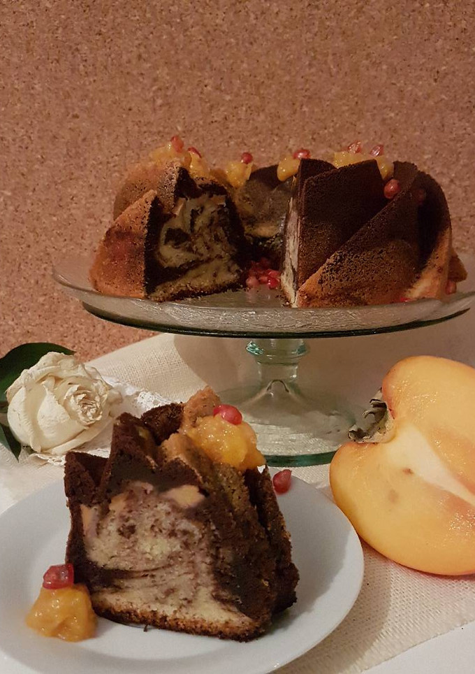 Una foto de Bundt Cake Zebra de Caqui fresco y en confitura!!!